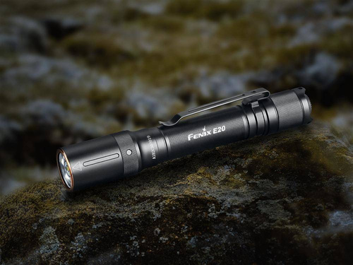 Fenix - E20 V2.0 Taschenlampe - 350 Lumen