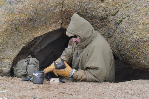 Helikon - Poncho Swagman Rolle - Climashield Apex - Coyote - PO-SMR-NL