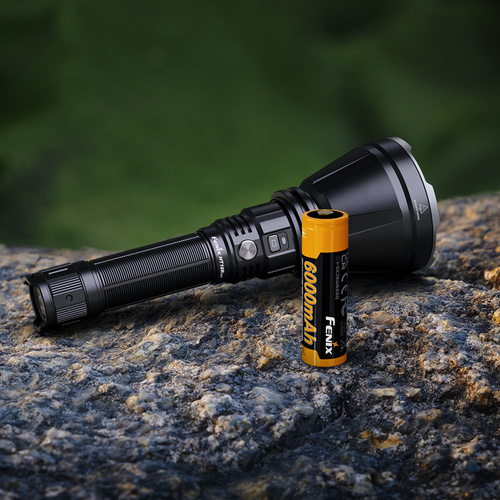 Fenix - LED Tactical Flashlight - 3700 lm - 268,000 cd - HT18R.11112