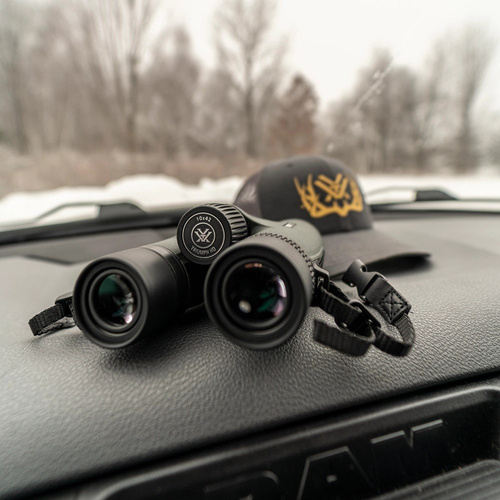 Vortex Optics - Triumph HD 10x42 Hunting Binoculars - Black - TRI-1042