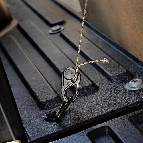 Nite Ize - Regulowana klamra biwakowa CamJam® Cord Tightener - 4 sztuki - NCJ-01-4R3