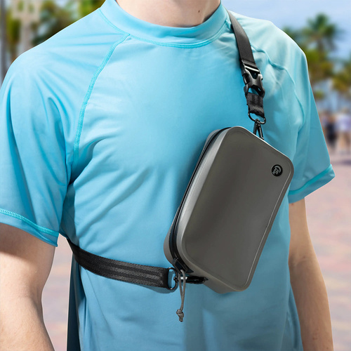 Nite Ize - RunOff® Hip Pack Waterproof Container - Charcoal - ROHP-09-R8