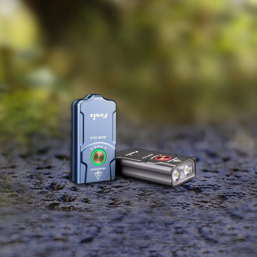  Fenix - LED-Taschenlampe E03R V2 - 500 lm - Mit 400 mAh Akku - Blau - E03RV2BL