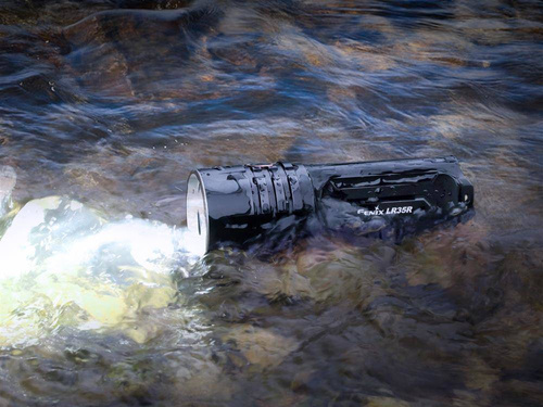 Fenix - Latarka akumulatorowa LR35R - 10000 lumenów